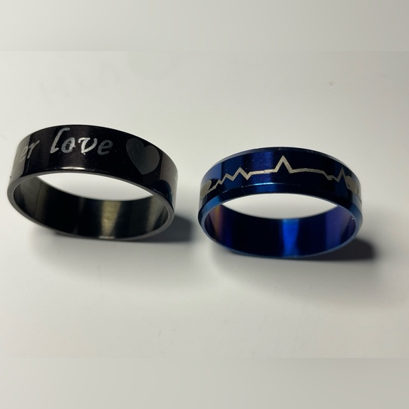 NWT Unisex Rings Men- Women 2PC SET STAINLESS STEEL SIZE 11 - Picture 4 of 16